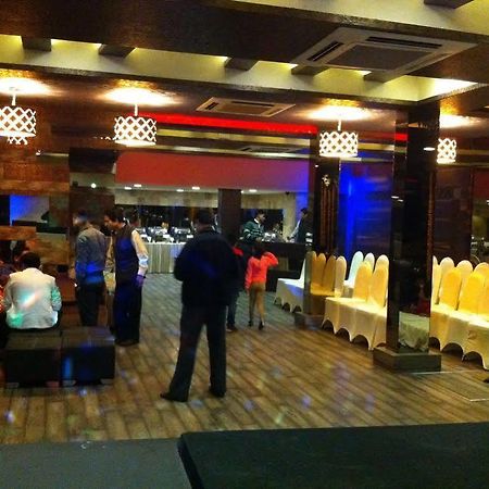 Beyond Hotel New Delhi Luaran gambar